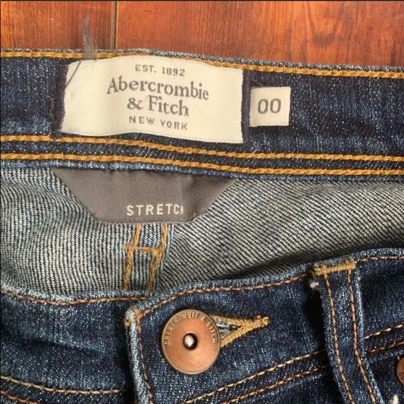 🌵Abercrombie and Fitch Jeans - Picture 2 of 3